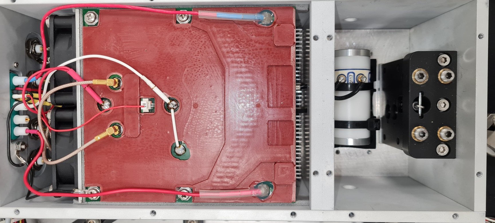 Image of High-Q femtoREGEN Class 4 Laser Model IC-1030-1000 Yb HR REG AMP SHG-THG Faulty