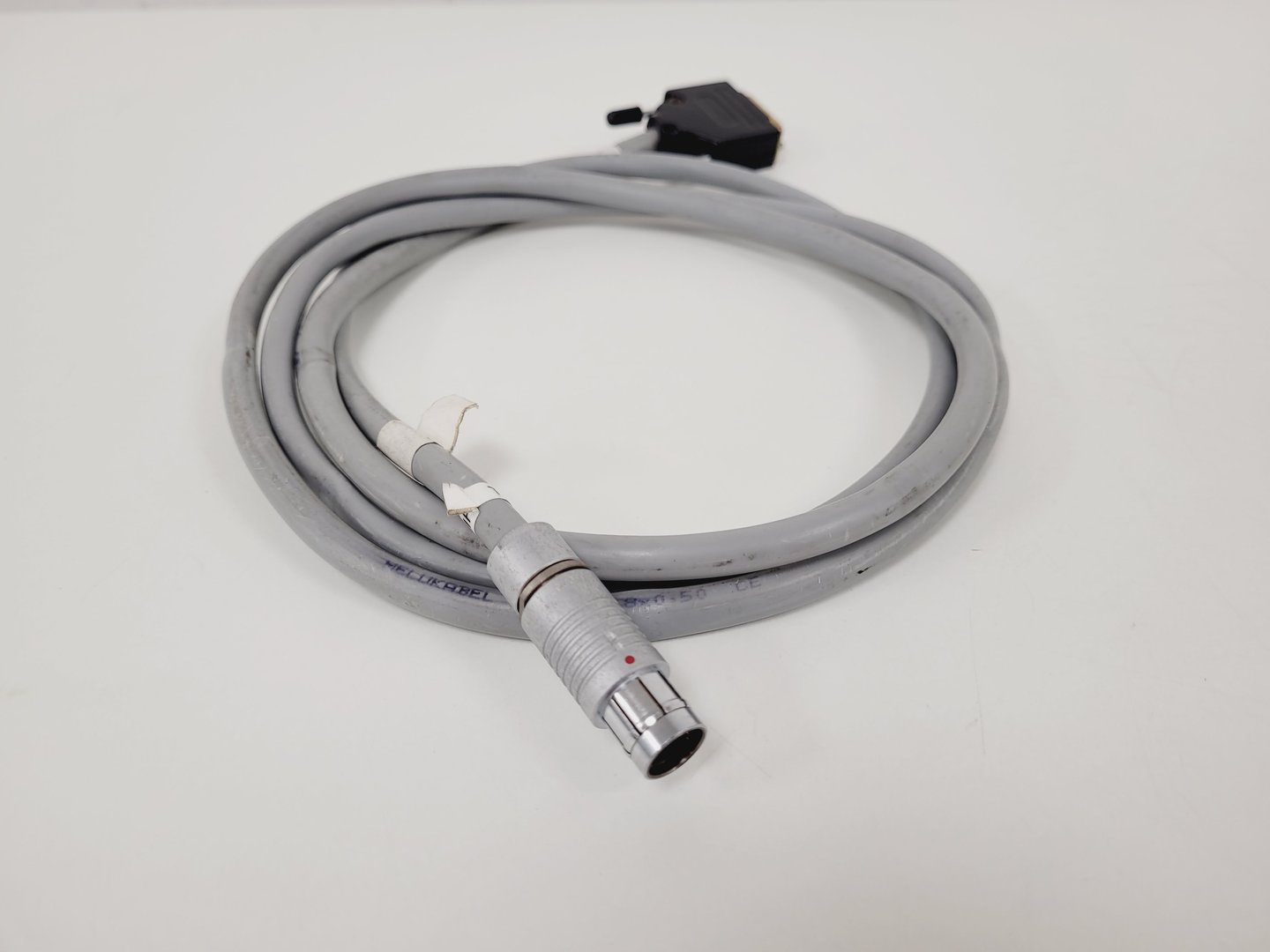 Image of High-Q femtoREGEN Class 4 Laser Model IC-1030-1000 Yb HR REG AMP SHG-THG Faulty