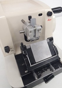 Thumbnail image of Leica RM2125RT Microtome Cat. 045738890 Lab