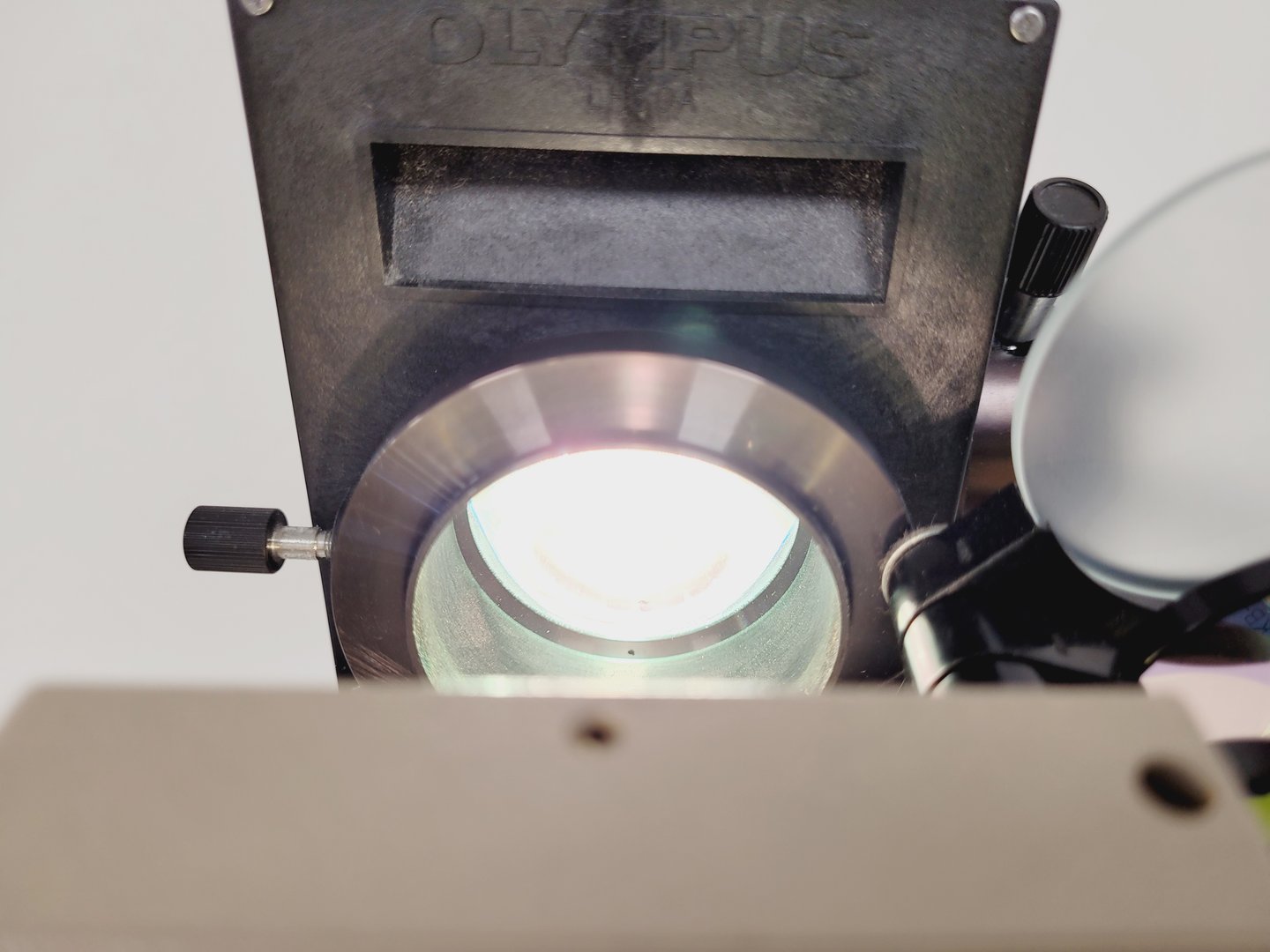 Image of Olympus IMT-2 Inverted Research Microscope with 4 x Objectives Lab