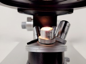 Thumbnail image of Leica Diavert Inverted Microscope w/ 4 x Objectives & 465 Power Supply Lab