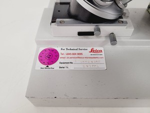 Thumbnail image of Leica Diavert Inverted Microscope w/ 4 x Objectives & 465 Power Supply Lab