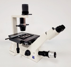 Thumbnail image of Carl Zeiss Axiovert 40 CFL Microscope w/ 3 x Objectives Lab