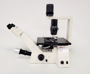 Thumbnail image of Carl Zeiss Axiovert 40 CFL Microscope w/ 3 x Objectives Lab