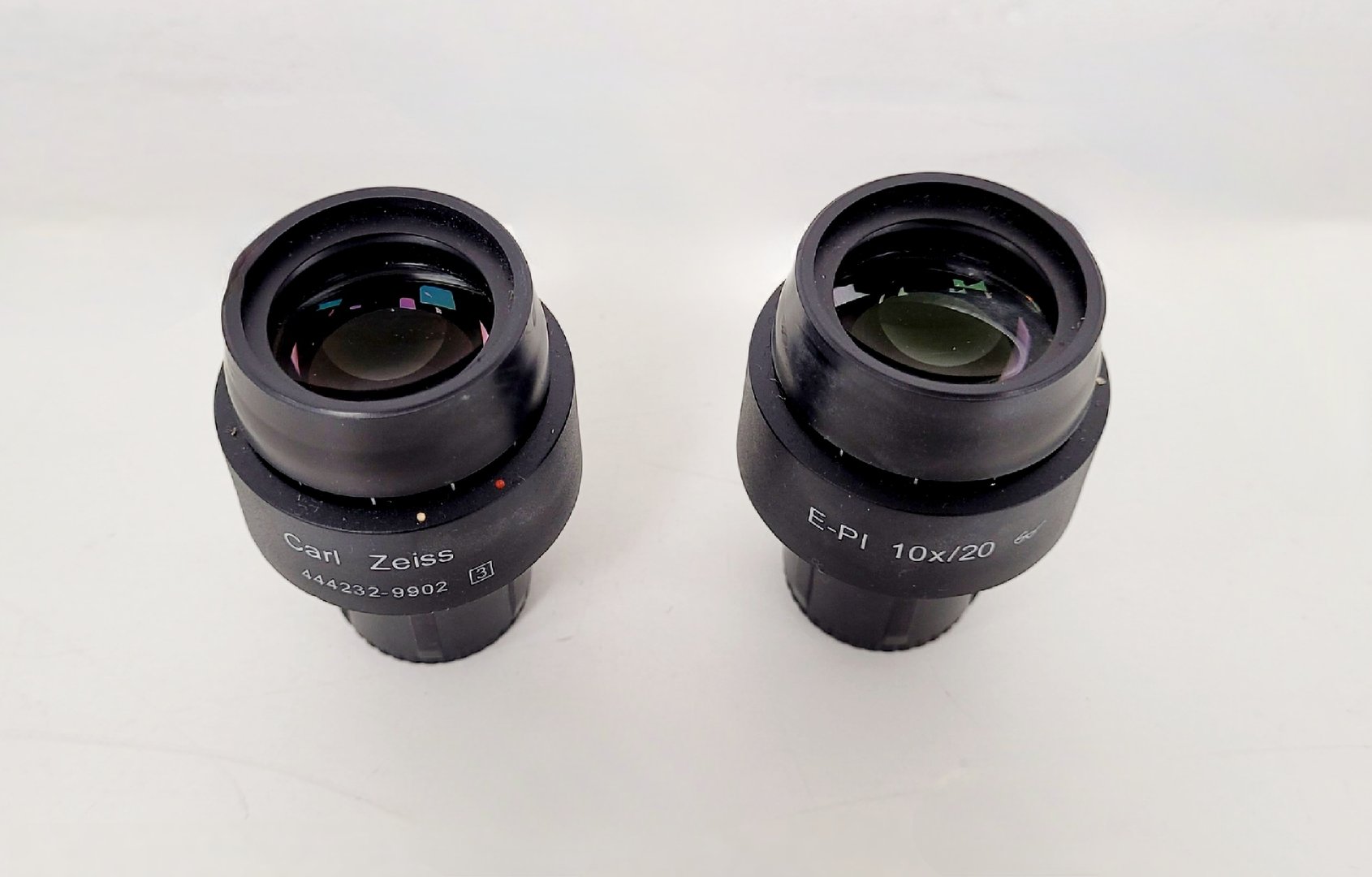 Image of Carl Zeiss Axiovert 40 CFL Microscope w/ 3 x Objectives Lab