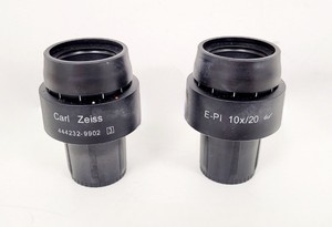 Thumbnail image of Carl Zeiss Axiovert 40 CFL Microscope w/ 3 x Objectives Lab