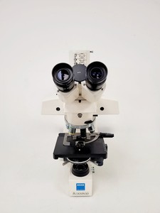 Thumbnail image of Carl Zeiss Axioskop Microscope w/ 5 x Objectives,Eyepieces, Power Supply Lab