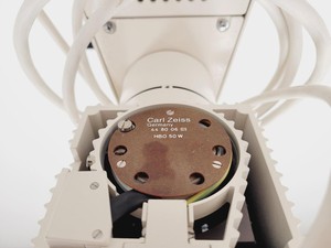 Thumbnail image of Carl Zeiss Axioskop Microscope w/ 5 x Objectives,Eyepieces, Power Supply Lab