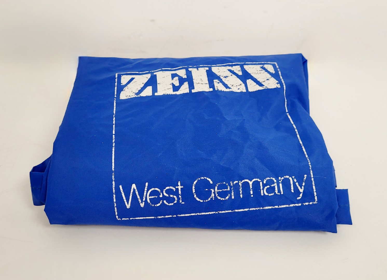 Image of Carl Zeiss Axioskop Microscope w/ 5 x Objectives,Eyepieces, Power Supply Lab