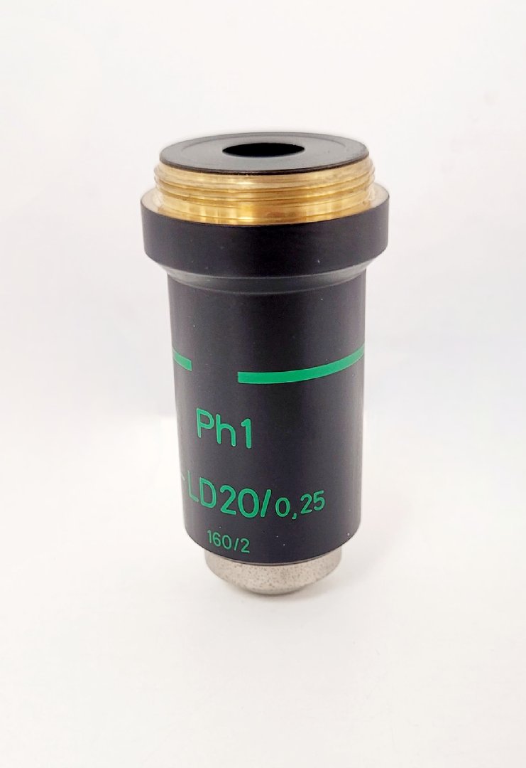 Image of Carl Zeiss Axioskop Microscope w/ 5 x Objectives,Eyepieces, Power Supply Lab