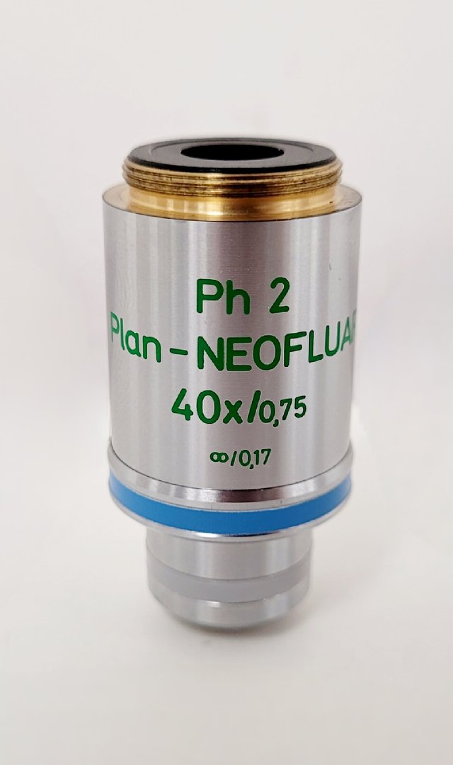 Image of Carl Zeiss Axioskop Microscope w/ 5 x Objectives,Eyepieces, Power Supply Lab