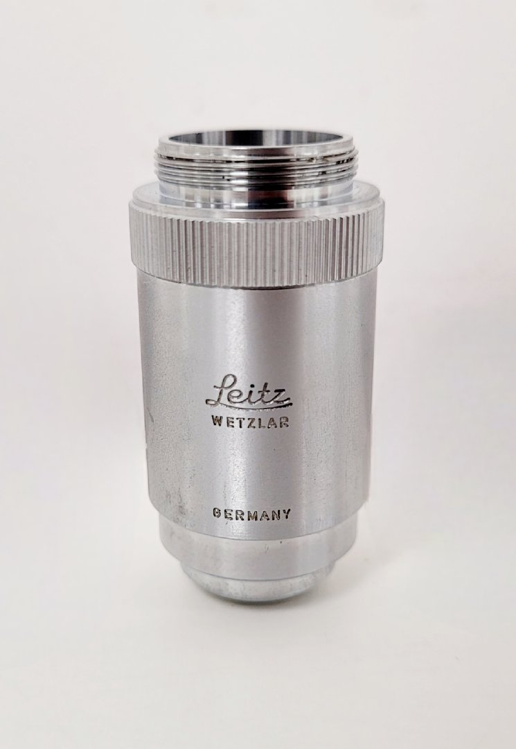 Image of Carl Zeiss Axioskop Microscope w/ 5 x Objectives,Eyepieces, Power Supply Lab