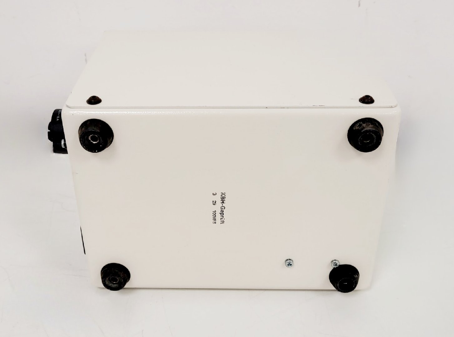 Image of Carl Zeiss Axioskop Microscope w/ 5 x Objectives,Eyepieces, Power Supply Lab