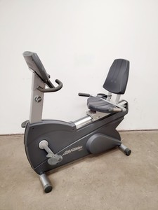 Thumbnail image of Life Fitness 95Ri Recumbent Exercise Bike - New Battery Required