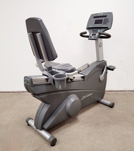Thumbnail image of Life Fitness 95Ri Recumbent Exercise Bike - New Battery Required
