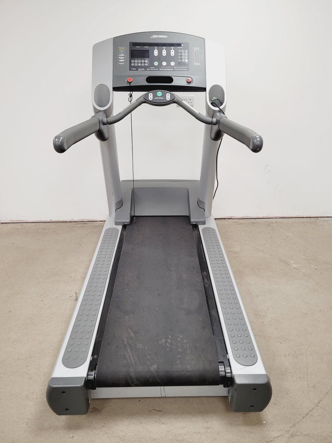 Image of Life Fitness 95Ti Treadmill - Commercial Gym Equipment