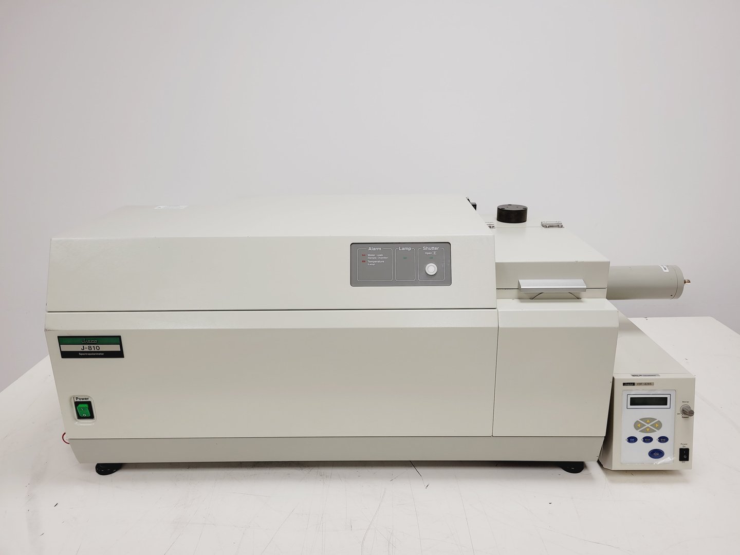 Image of Jasco J-810-150S Spectropolarimeter Lab