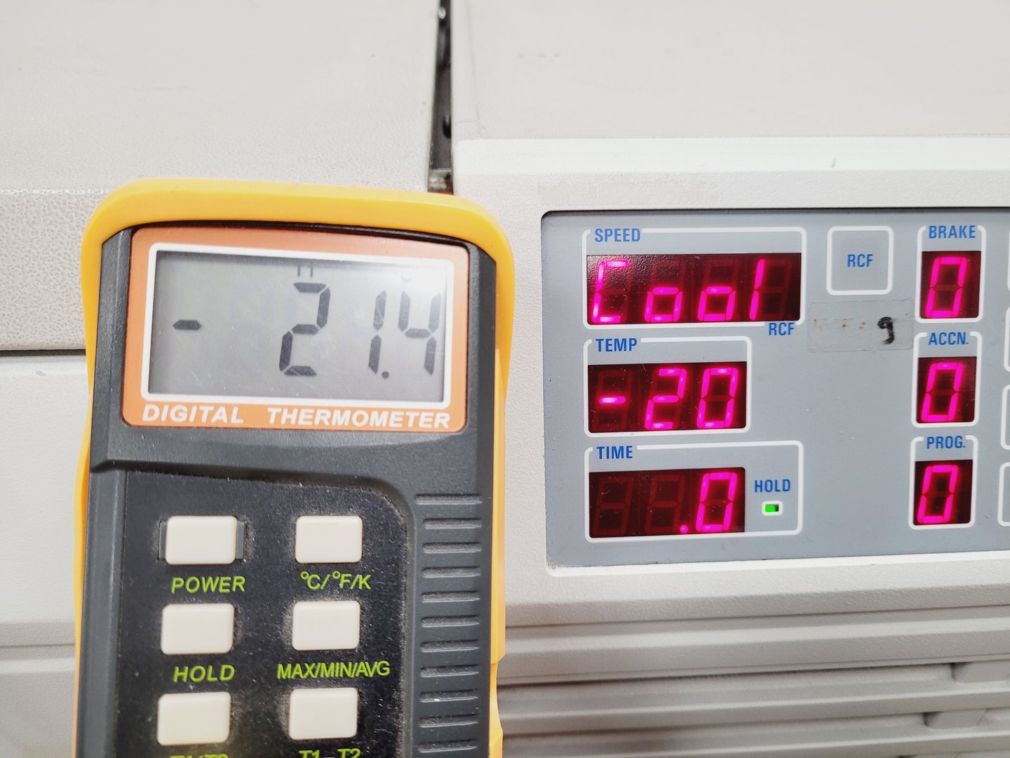 Image of MSE Mistral 3000i Laboratory Refrigerated Centrifuge with 2500rpm Rotor Lab