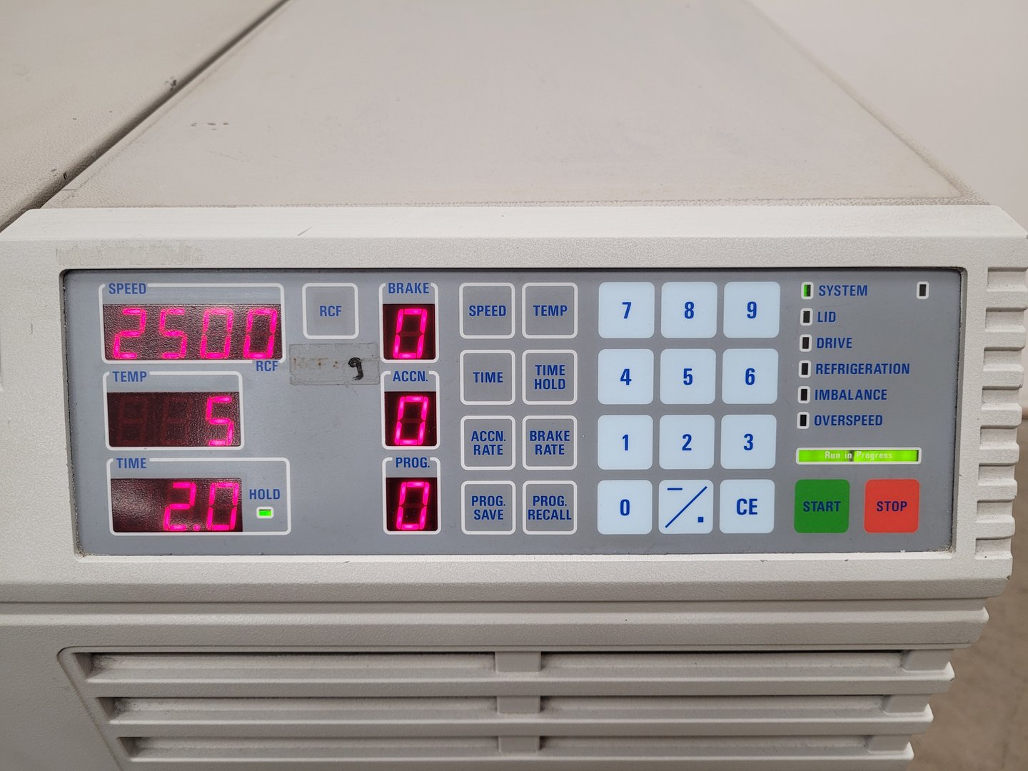Image of MSE Mistral 3000i Laboratory Refrigerated Centrifuge with 2500rpm Rotor Lab