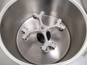 Thumbnail image of MSE Mistral 3000i Laboratory Refrigerated Centrifuge with 2500rpm Rotor Lab