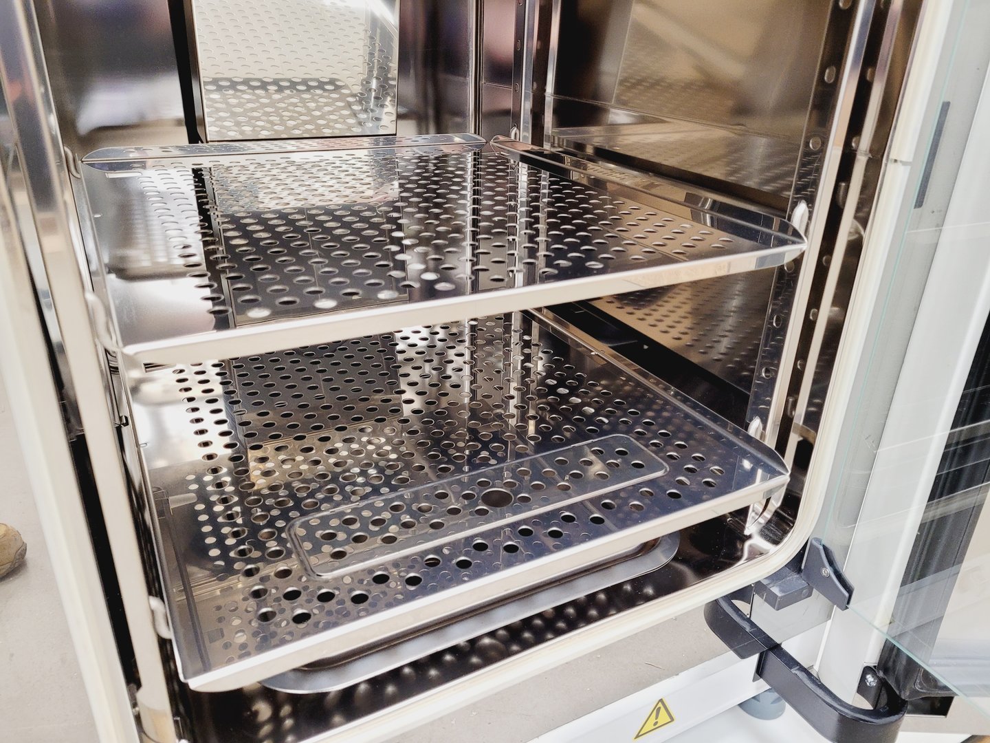 Image of Thermo Scientific HERAcell Vios 160i CO2 Incubator Spares/Repairs