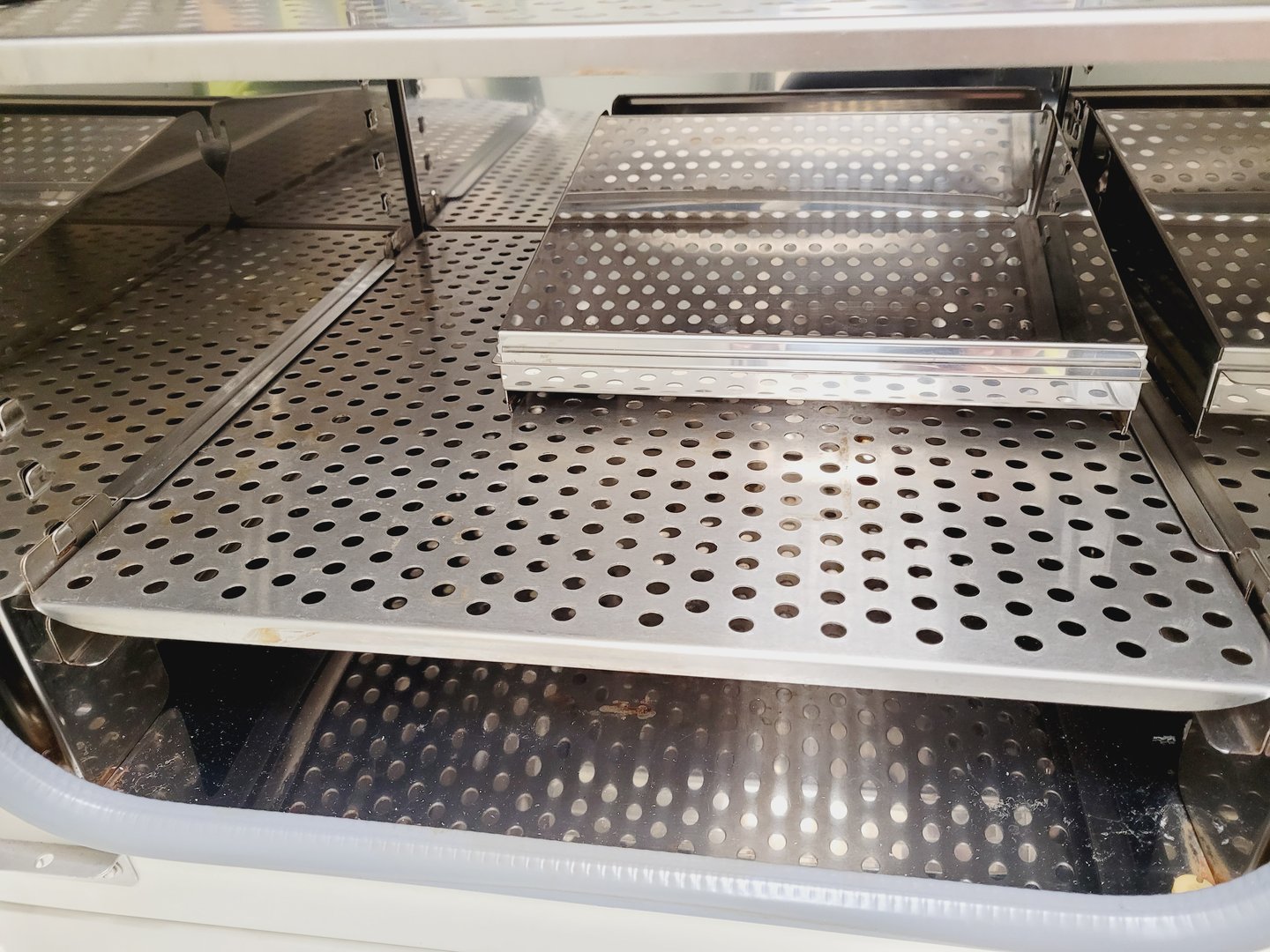 Image of Thermo Electron Forma Series II Water Jacketed CO2 Incubator 3141 Lab