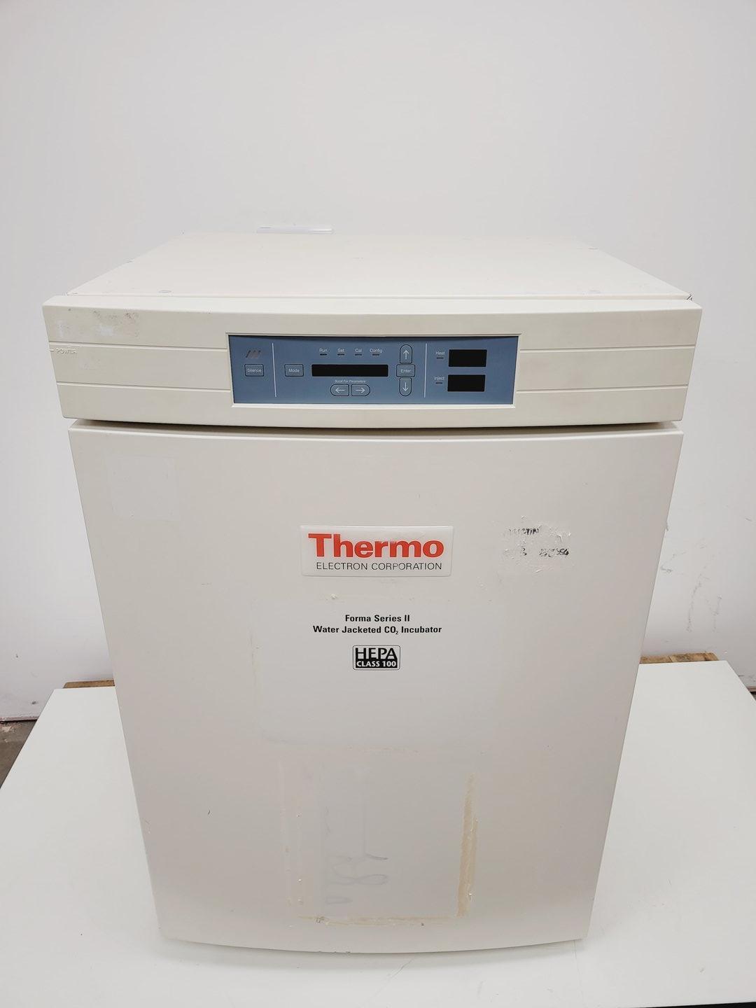 Image of Thermo Electron Forma Series II Water Jacketed CO2 Incubator 3141 Lab