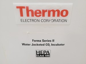 Thumbnail image of Thermo Electron Forma Series II Water Jacketed CO2 Incubator 3141 Lab