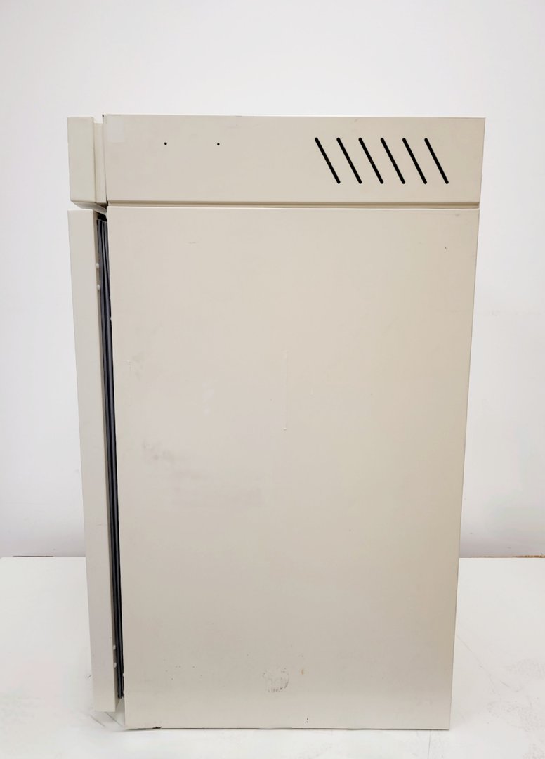 Image of Thermo Electron Forma Series II Water Jacketed CO2 Incubator 3141 Lab