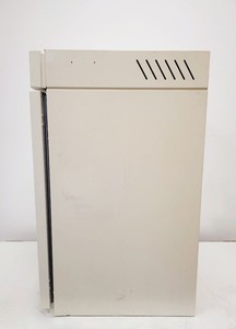 Thumbnail image of Thermo Electron Forma Series II Water Jacketed CO2 Incubator 3141 Lab