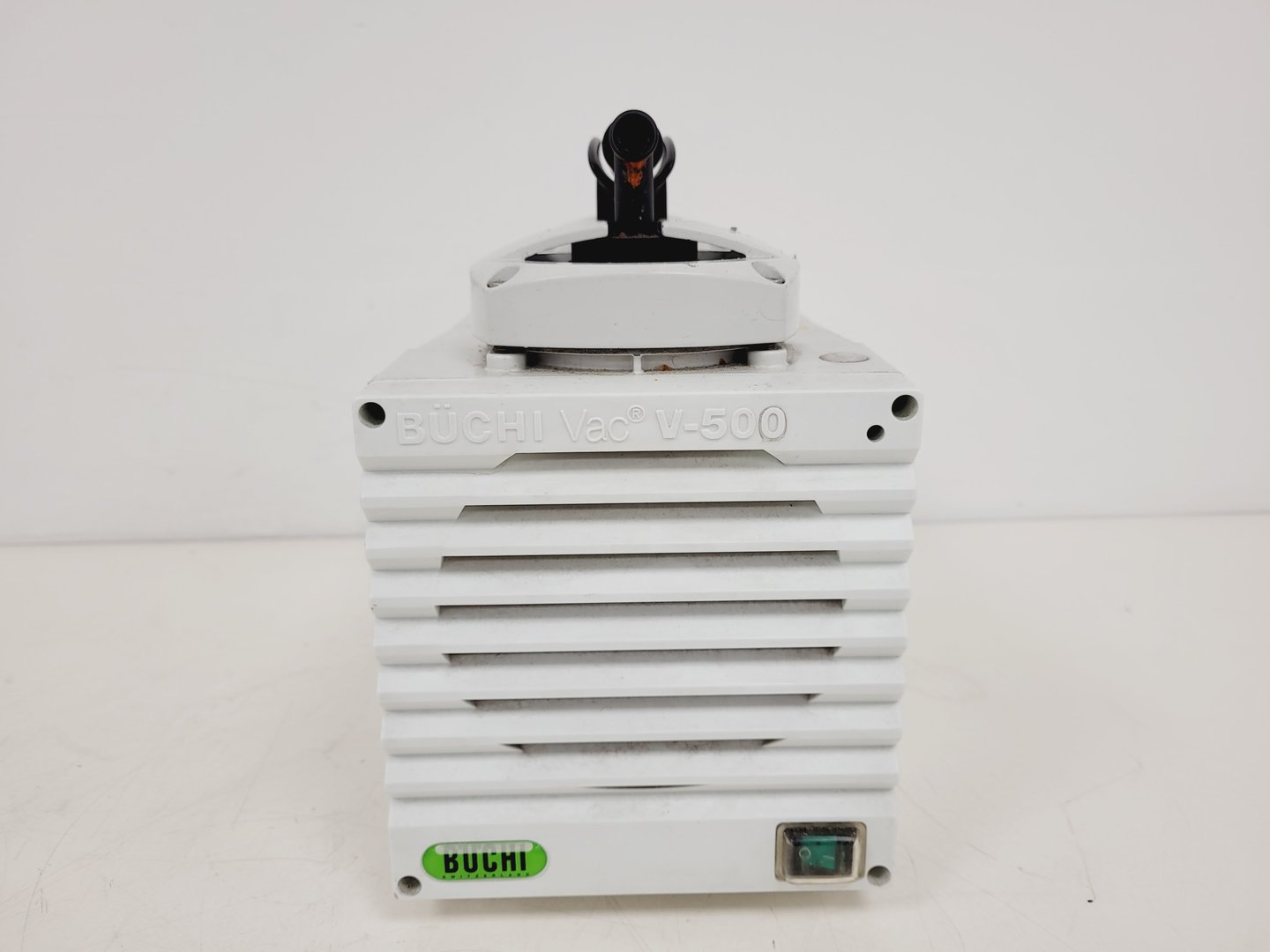Image of Buchi Rotavapor R-200 with V-800 Controller & Vac V-500 Vaccum Pump Lab