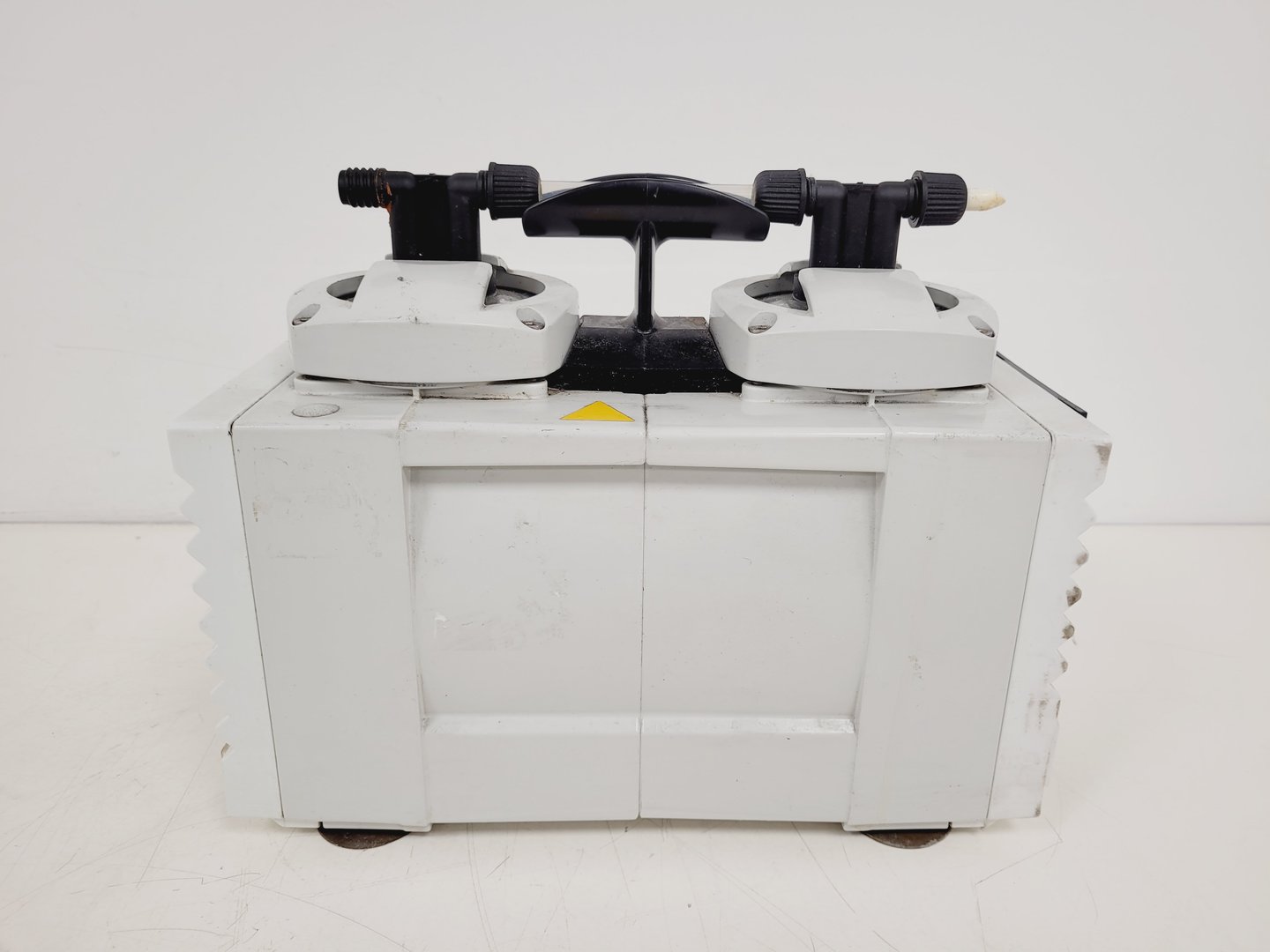 Image of Buchi Rotavapor R-200 with V-800 Controller & Vac V-500 Vaccum Pump Lab