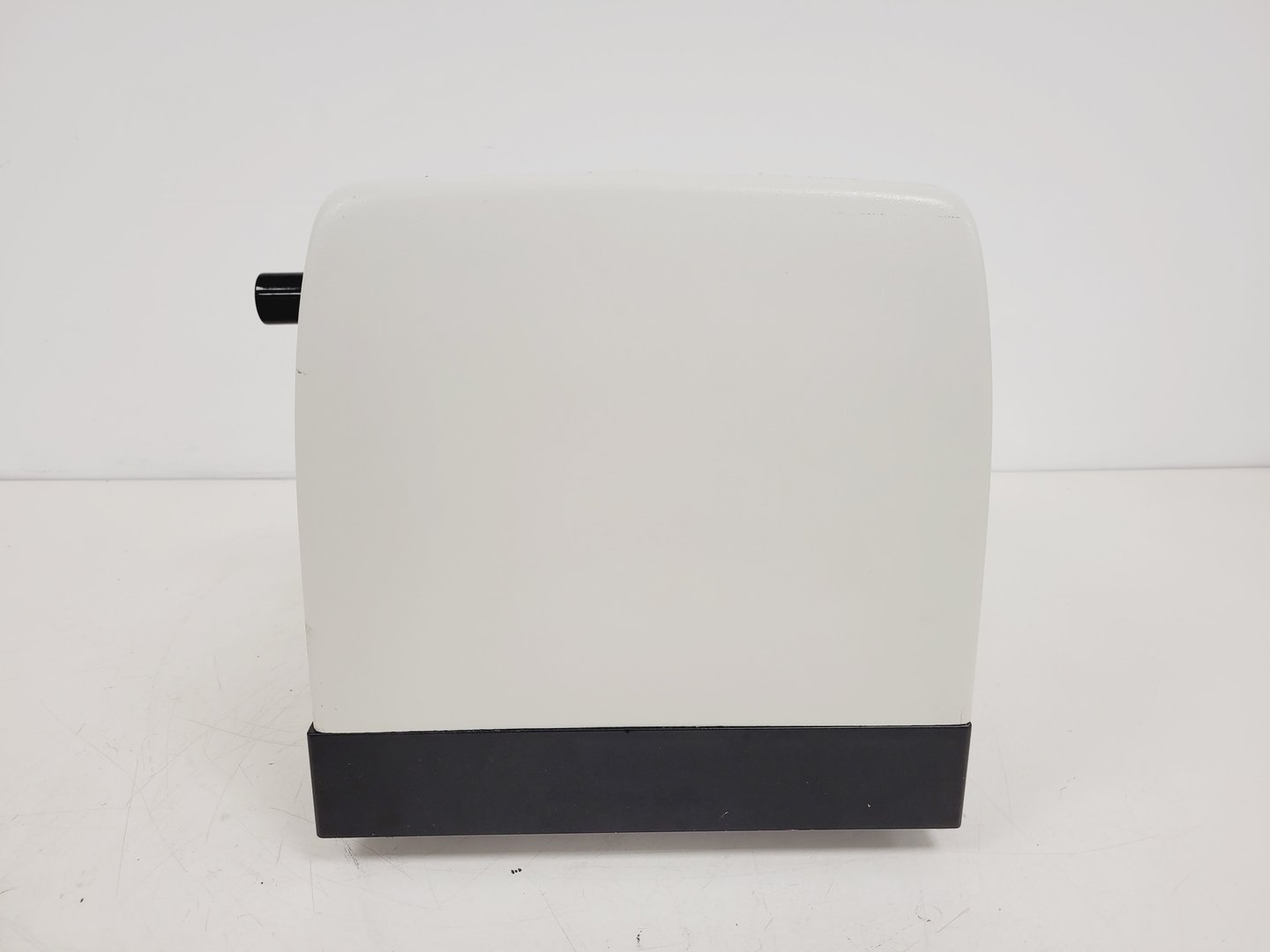 Image of Leica RM2125RT Laboratory Microtome Cat no. 045731980 Lab