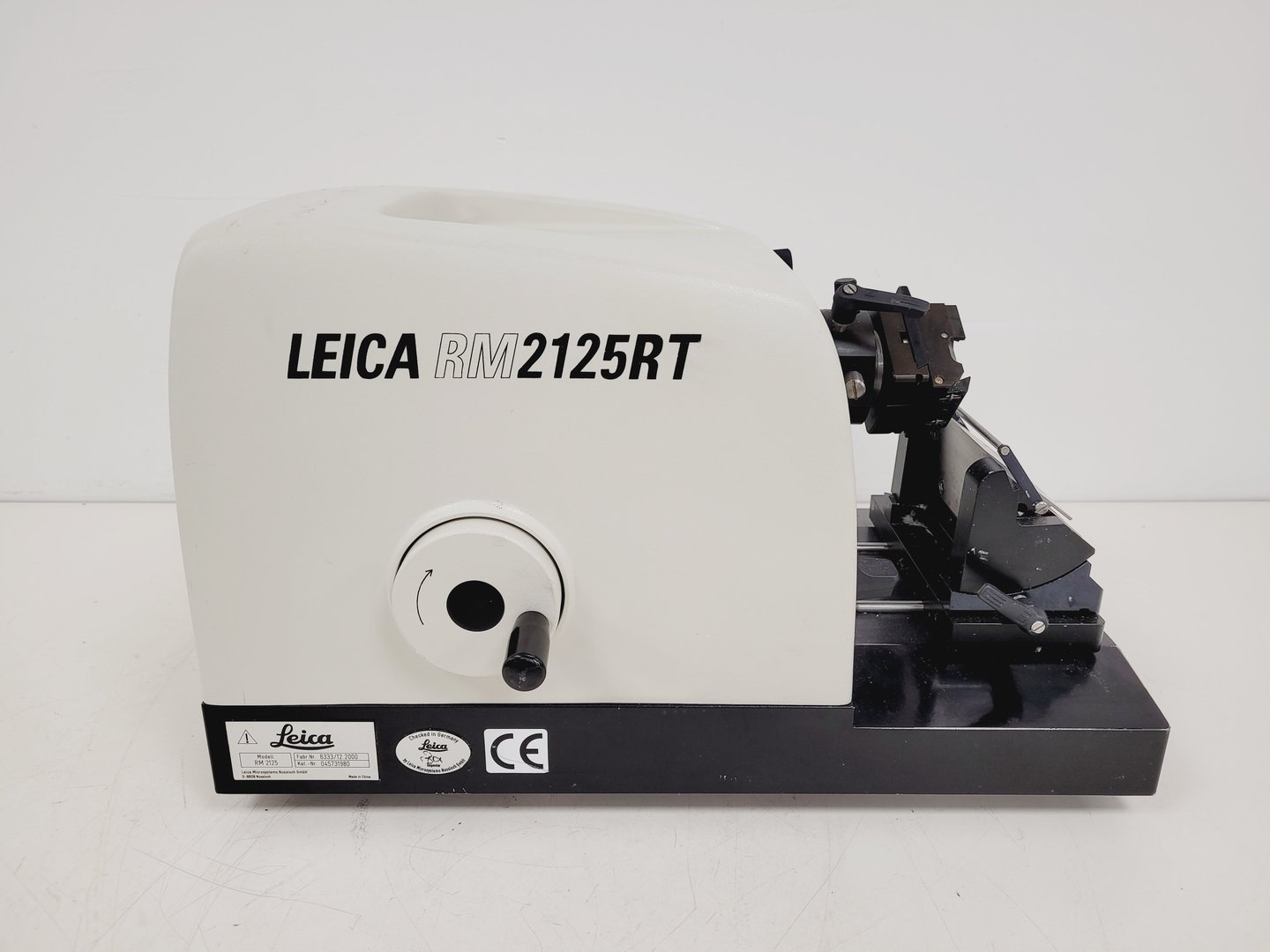 Image of Leica RM2125RT Laboratory Microtome Cat no. 045731980 Lab