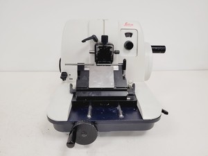Thumbnail image of Leica RM2135 Laboratory Rotary Microtome Cat no. 050029137 Lab