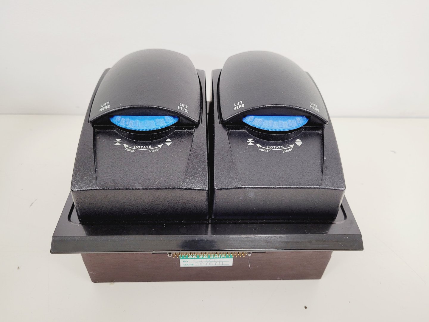 Image of MJ Research DNA Engine Tetrad 2 PTC Peltier Thermal Cycler Lab