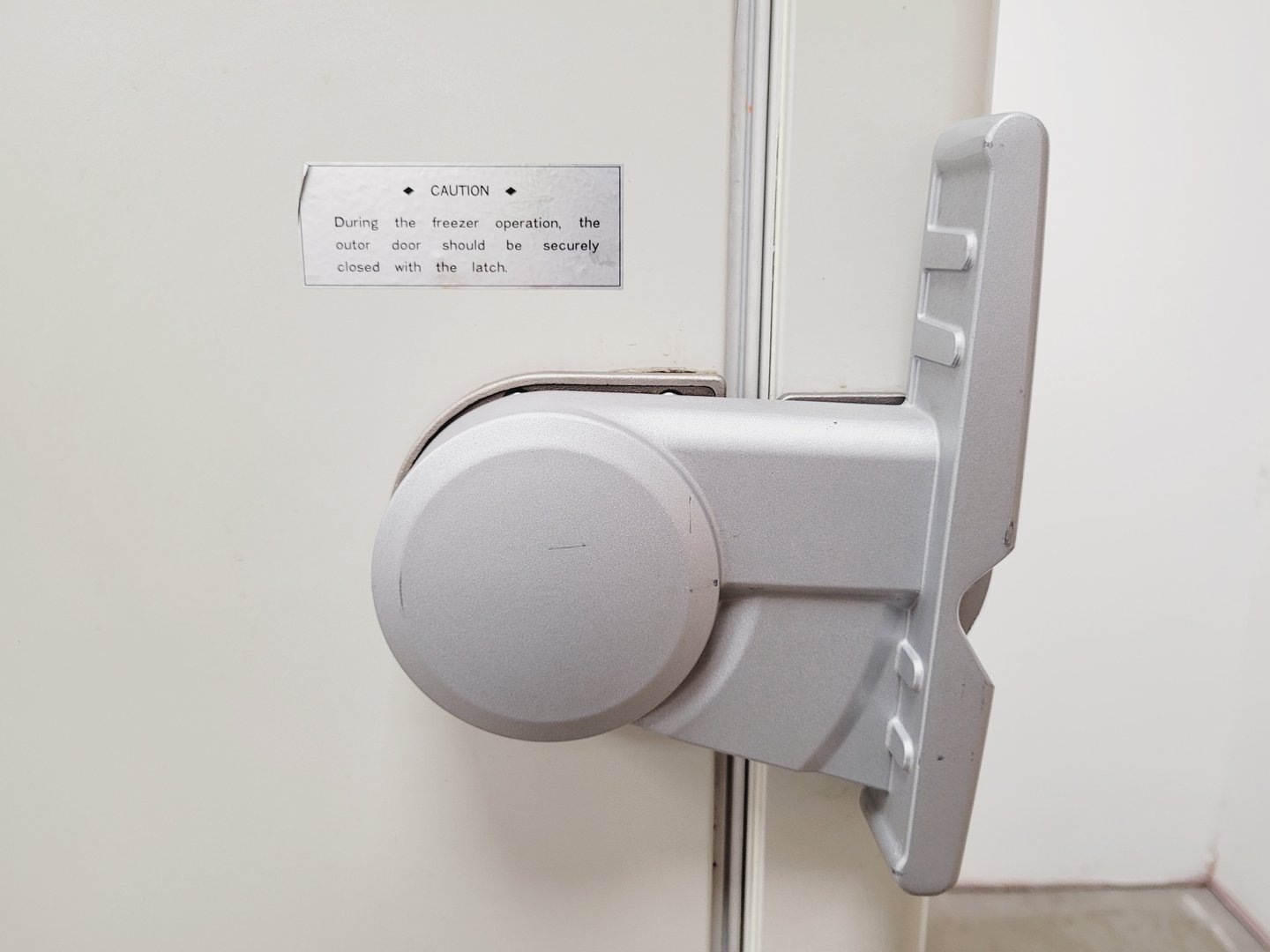 Image of Sanyo MDF-U72V VIP Series Ultra Low Temperature Freezer Lab