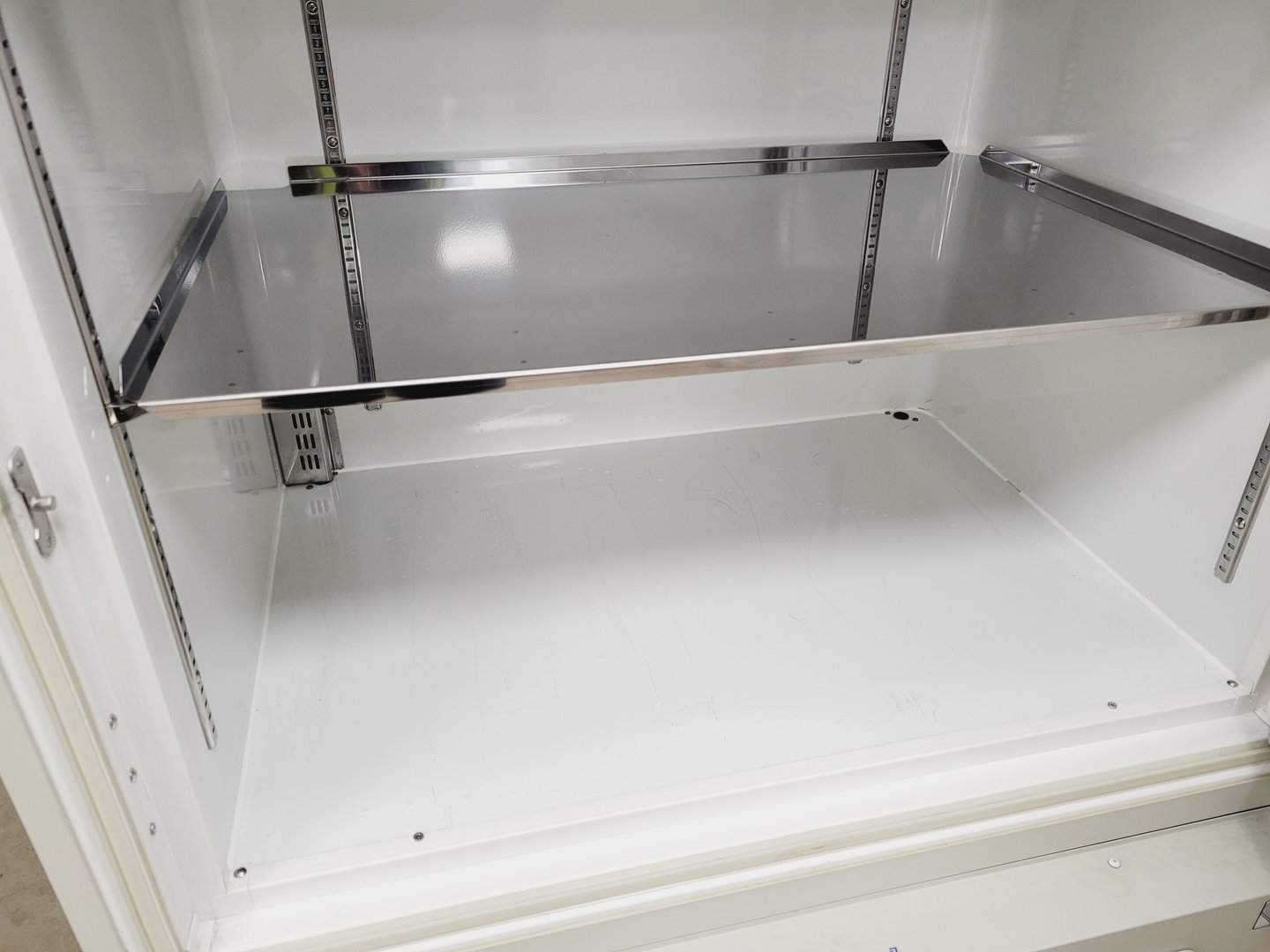 Image of Sanyo MDF-U73V VIP Series Ultra Low Temperature Freezer Lab