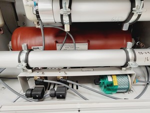 Thumbnail image of Peak Scientific NM32LA Nitrogen Gas Generator Lab