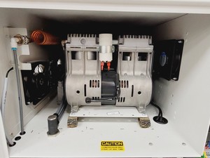 Thumbnail image of Peak Scientific NM32LA Nitrogen Gas Generator Lab