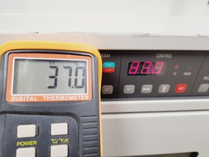 Thumbnail image of Sanyo MIR-153 Refrigerated Laboratory Incubator Lab