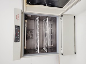 Thumbnail image of Sanyo MIR-153 Refrigerated Laboratory Incubator Lab