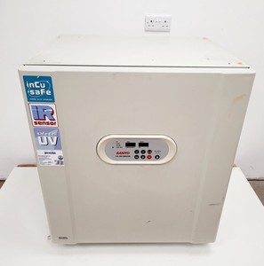Thumbnail image of Sanyo MCO-20AIC CO2 Laboratory Incubator Lab