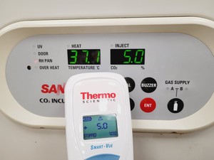 Thumbnail image of Sanyo MCO-20AIC CO2 Laboratory Incubator Lab