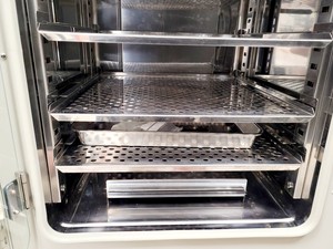 Thumbnail image of Sanyo CO2 Laboratory Incubator MCO-18AIC UV IR Lab