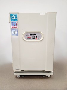 Thumbnail image of Sanyo CO2 Laboratory Incubator MCO-18AIC UV IR Lab