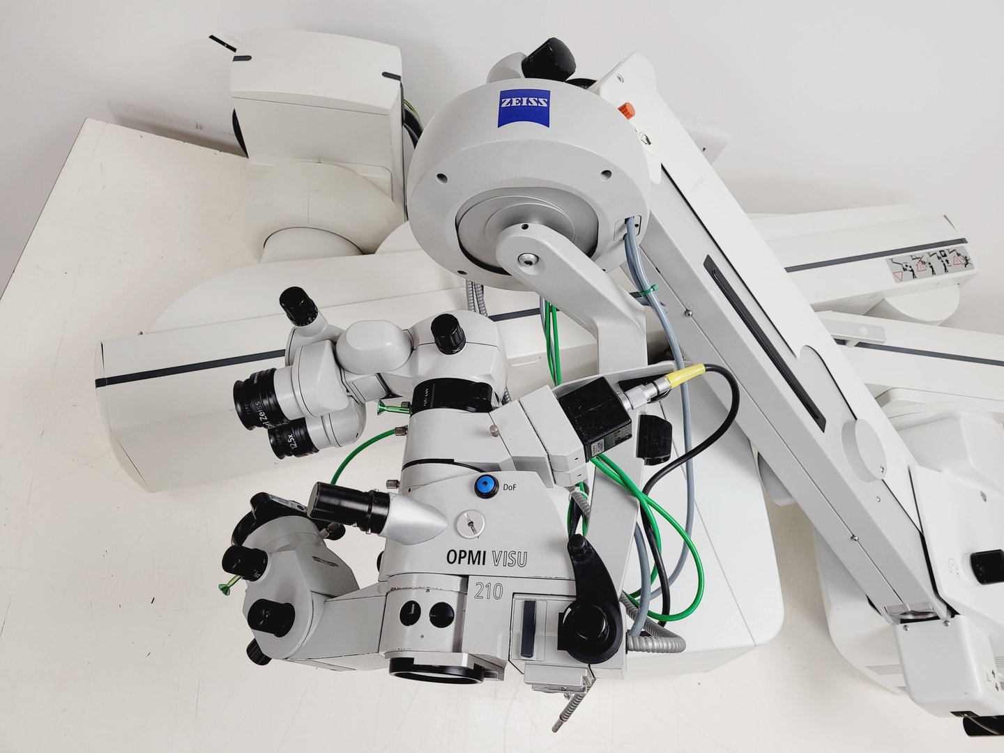 Image of Carl Zeiss OPMI VISU 210 S8 Surgical Microscope Lab