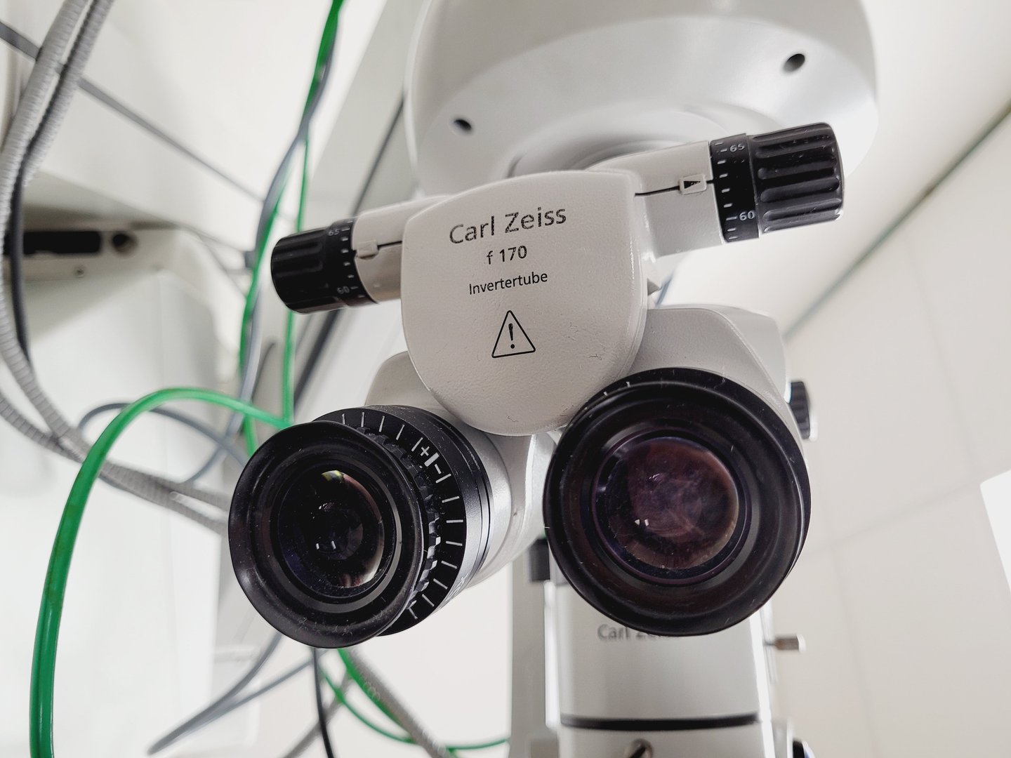 Image of Carl Zeiss OPMI VISU 210 S8 Surgical Microscope Lab