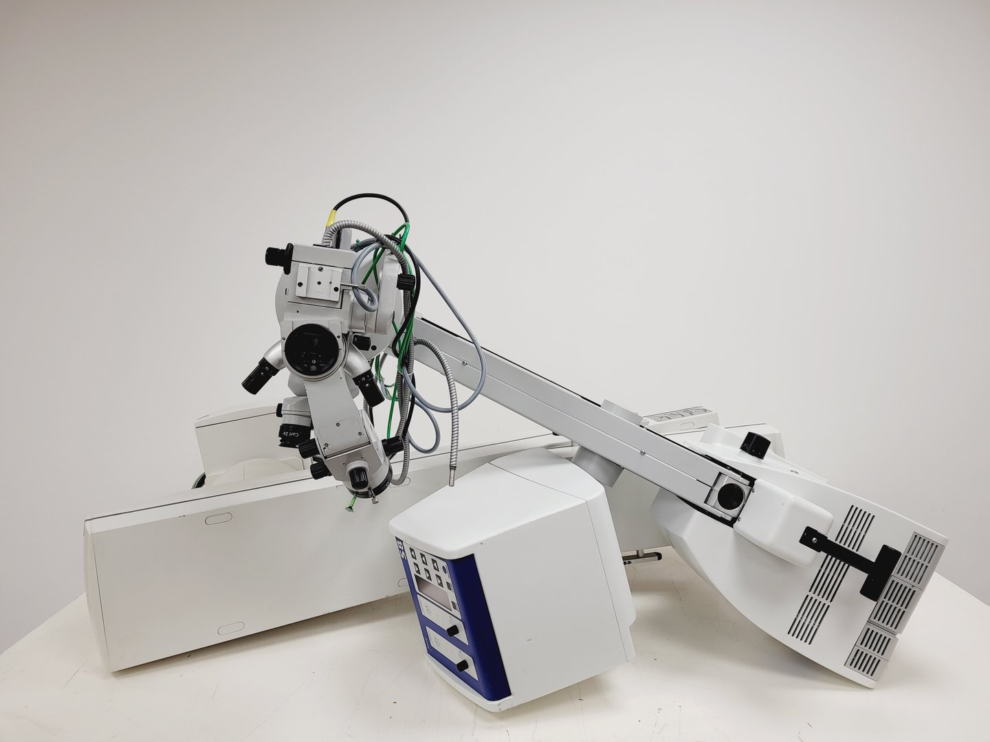 Image of Carl Zeiss OPMI VISU 210 S8 Surgical Microscope Lab