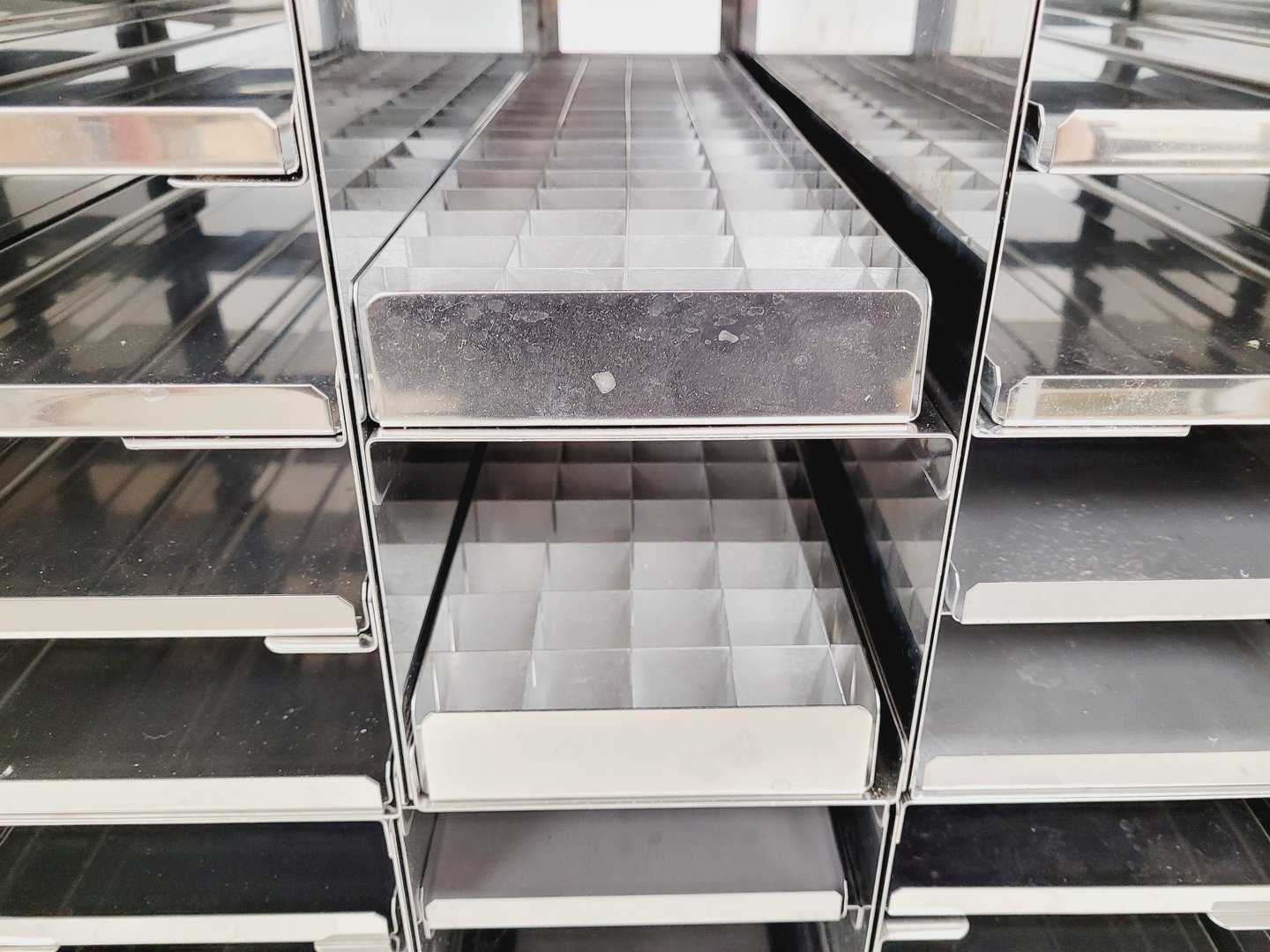 Image of 24 x Units of Ultra-Low Temperature Freezer Racking ULT - L56 W14.5 H24cm Lab